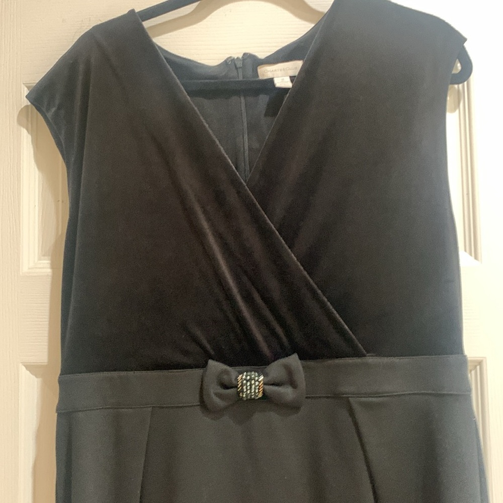 Women’s Charter Club Black Velvet Size 16 Dress